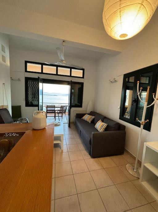Appartement Avec Vue Aegina Eksteriør billede