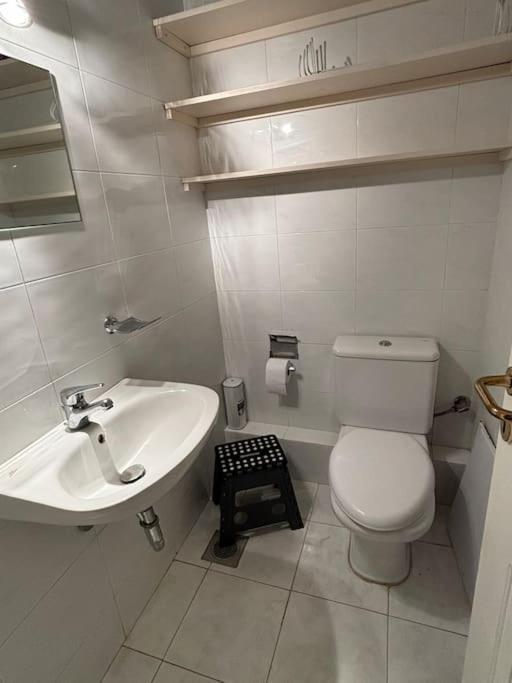 Appartement Avec Vue Aegina Eksteriør billede